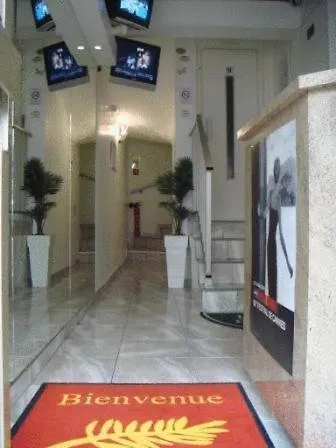 Little Palace Отель Канны